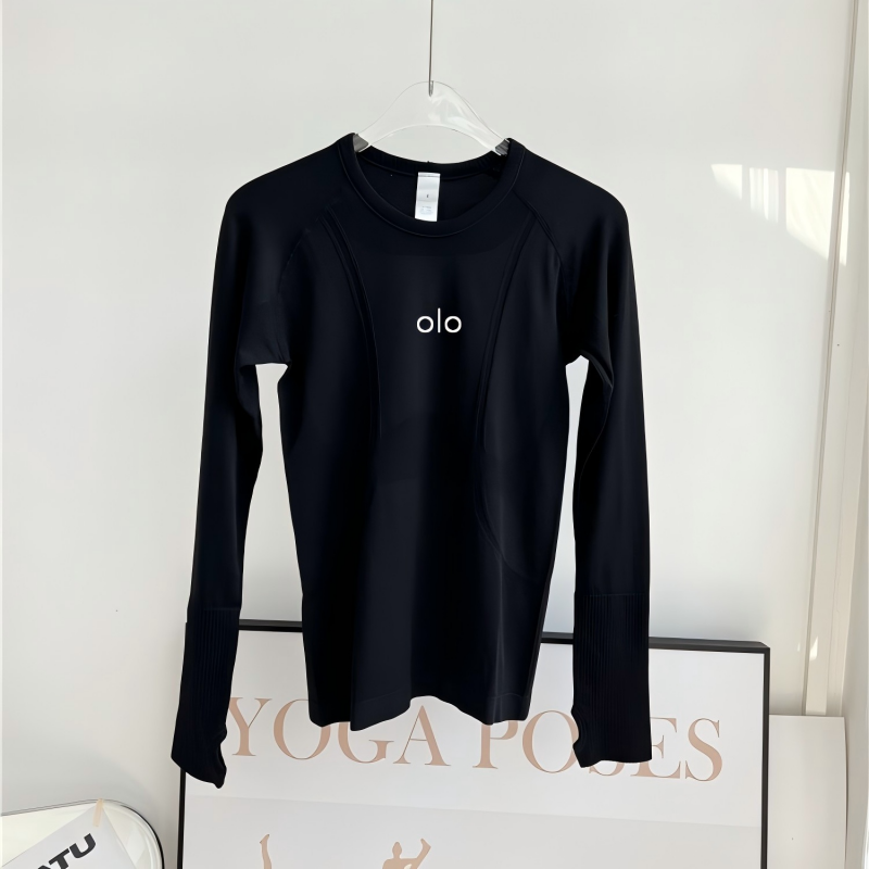 T Shirt Tight Fit - بدلة يوجا رياضية، ملابس خارجية نسائية
