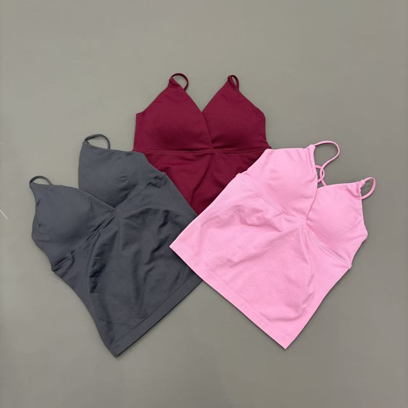 فيجن تويست توب طويل للرياضة وا - مراجعة Suspender Tank Top وسعره