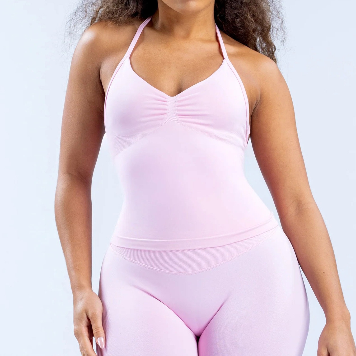 قميص يوجا نسائي برقبة هالتر، ت - مراجعة Suspender Tank Top وسعره