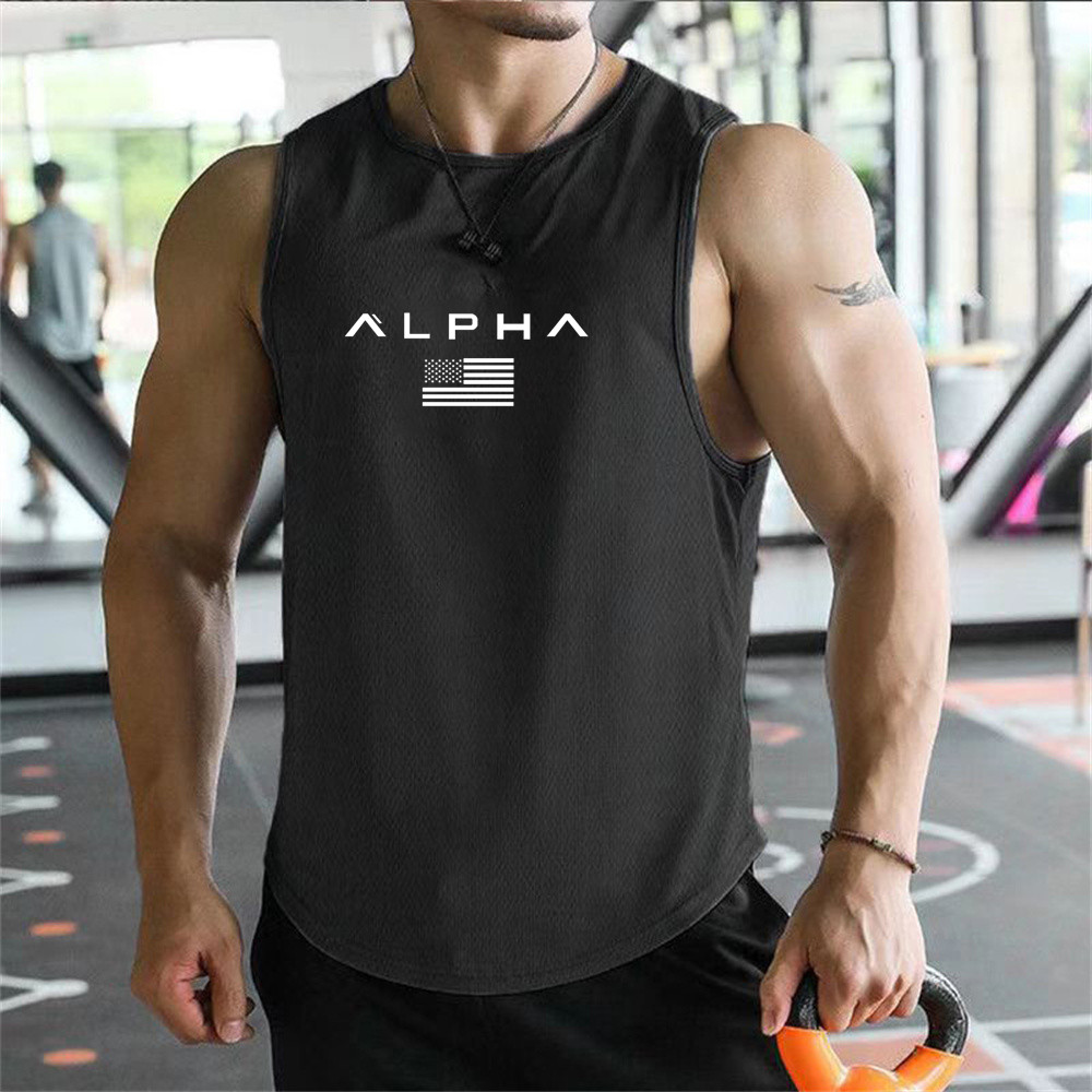 قميص رياضي رجالي أوروبي الحجم  - مراجعة Undershirt Crew Neck وسعره