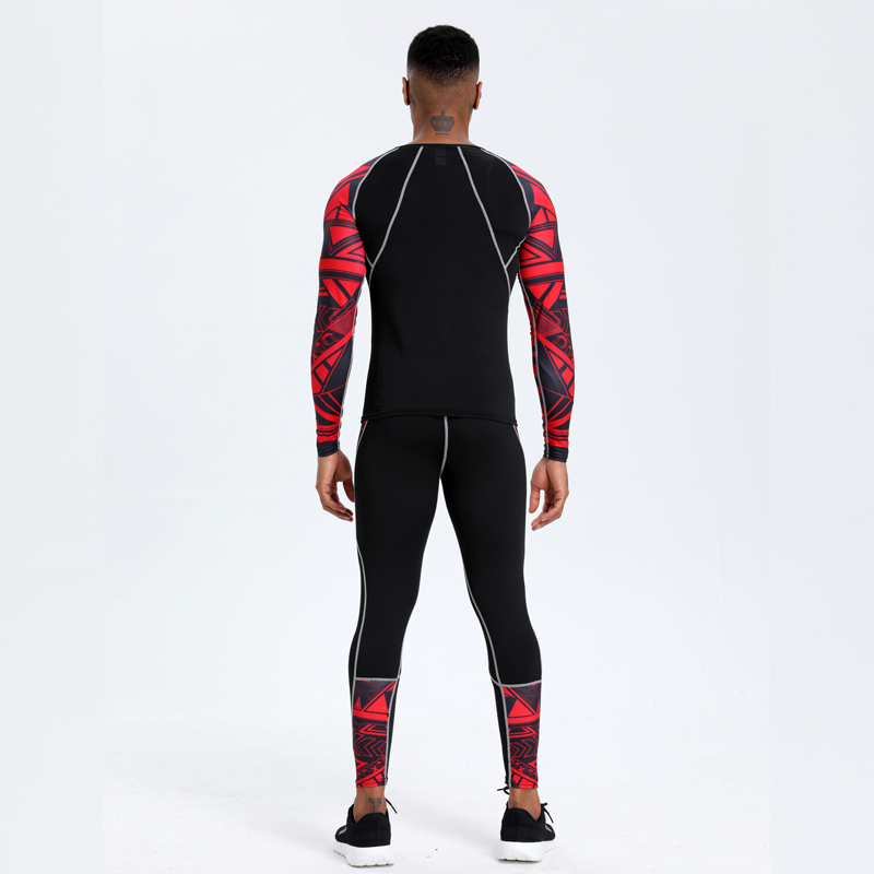 بدلة اللياقة البدنية الرياضية  - مراجعة T Shirt Tight Fit وسعره