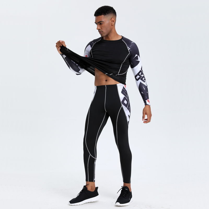 بدلة اللياقة البدنية الرياضية  - مراجعة T Shirt Tight Fit وسعره