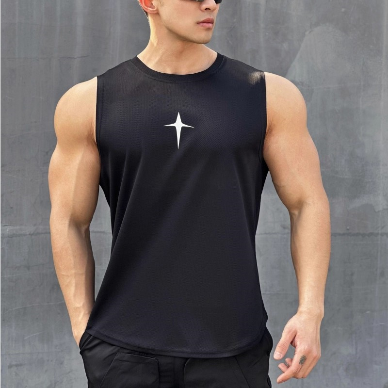 سترة صيفية بدون أكمام للرياضات - مراجعة Undershirt Crew Neck وسعره